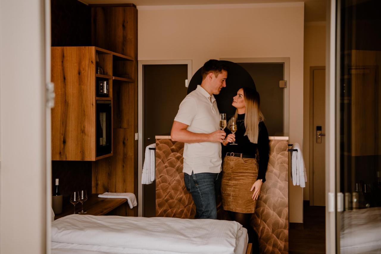 Weinzuhause Hotel-Restaurant-Vinothek Mommenheim Εξωτερικό φωτογραφία
