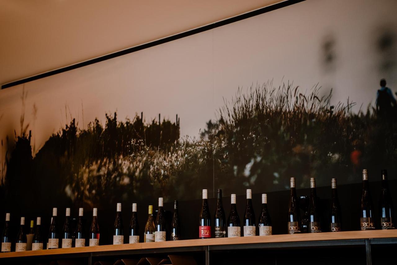 Weinzuhause Hotel-Restaurant-Vinothek Mommenheim Εξωτερικό φωτογραφία