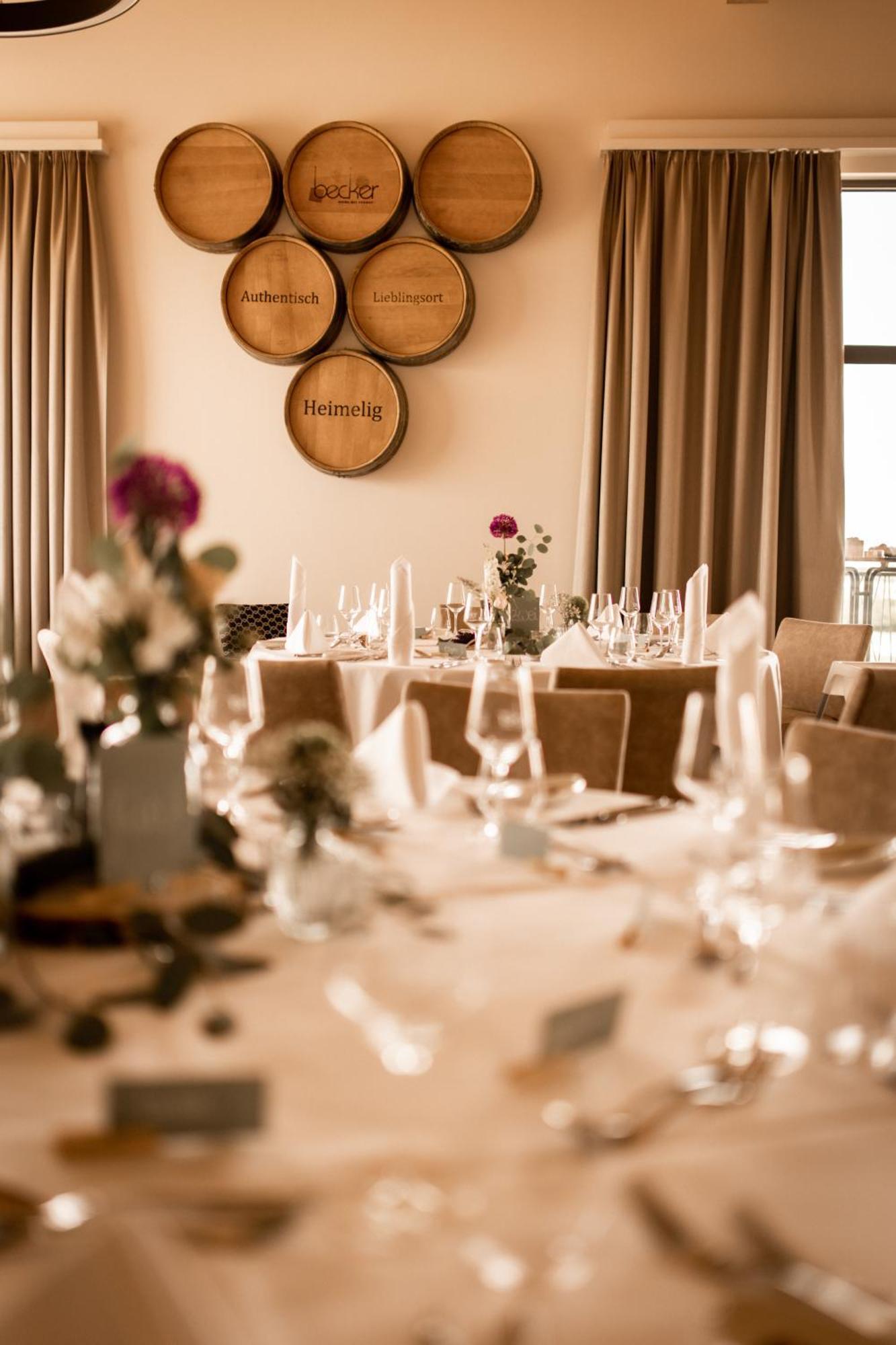 Weinzuhause Hotel-Restaurant-Vinothek Mommenheim Εξωτερικό φωτογραφία